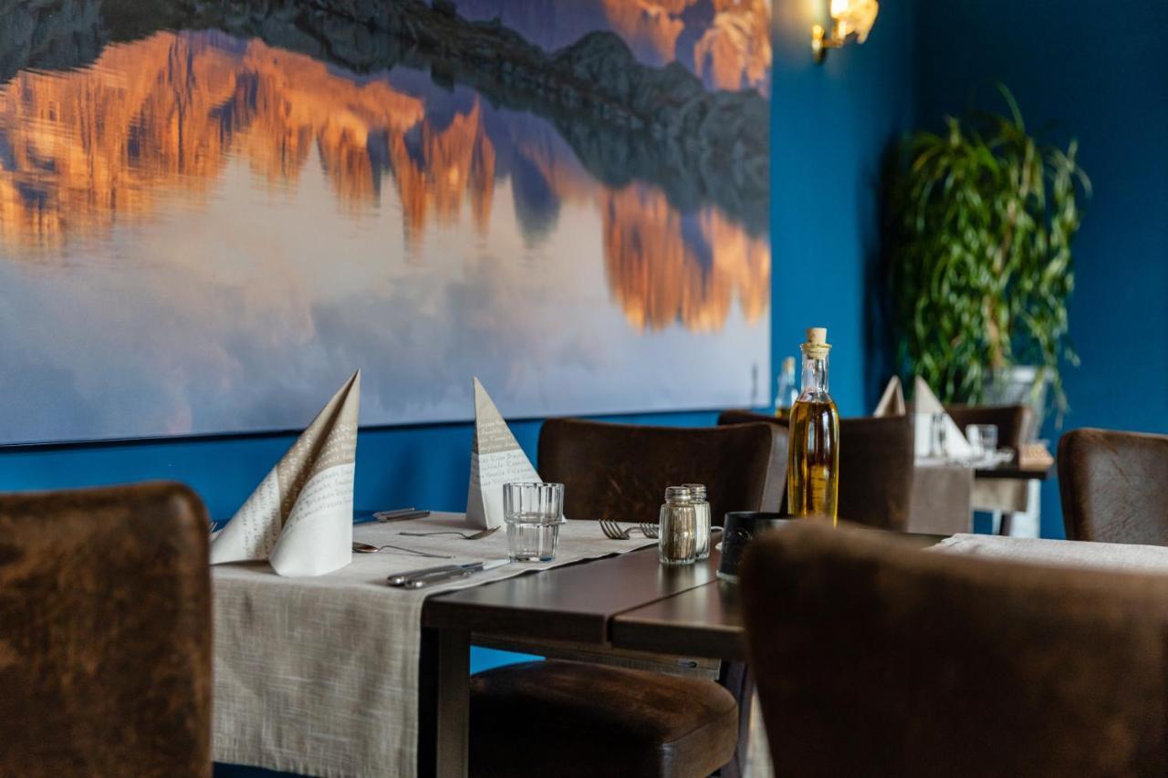 Hotel Lory - Molveno - Dolomiti المظهر الخارجي الصورة