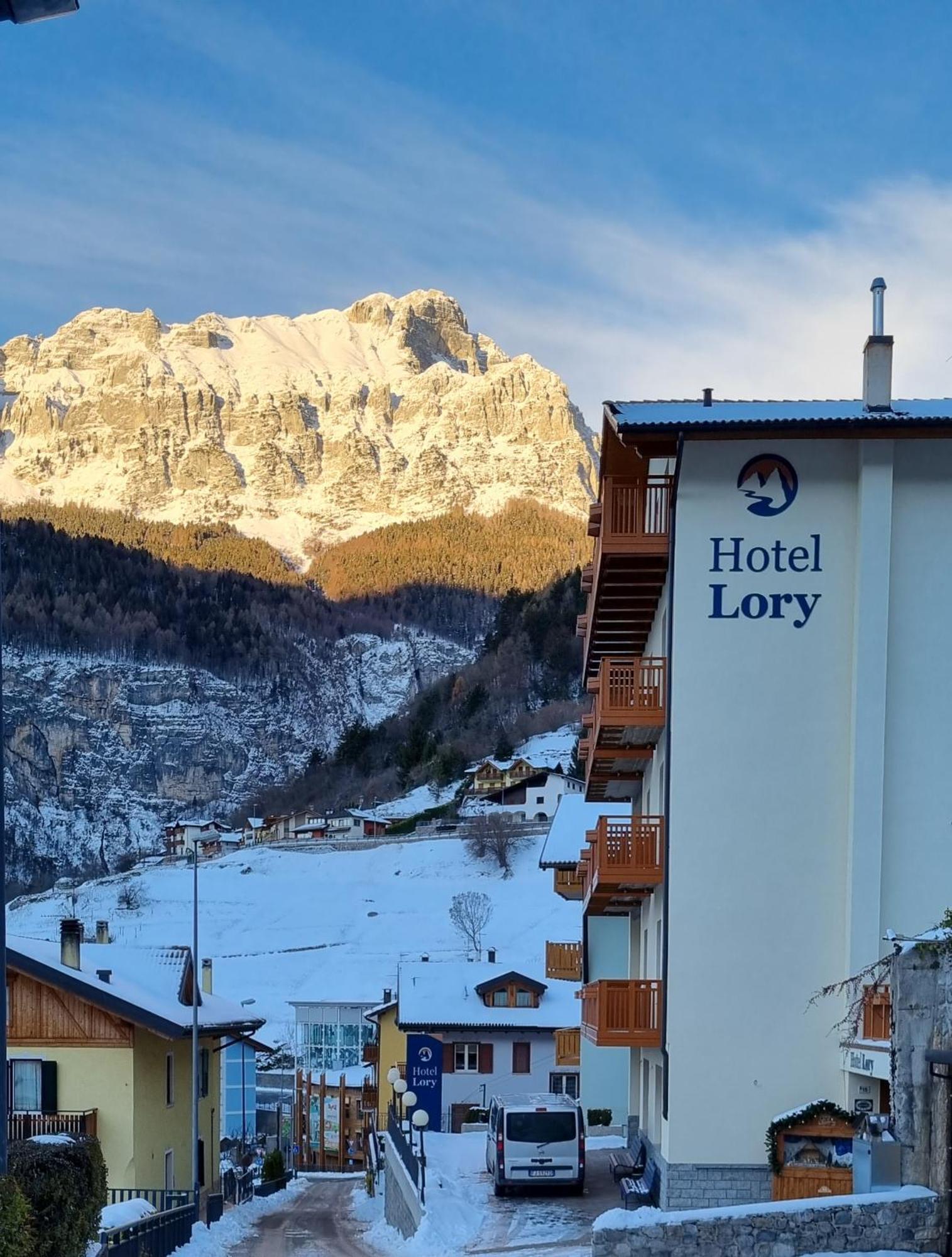 Hotel Lory - Molveno - Dolomiti المظهر الخارجي الصورة