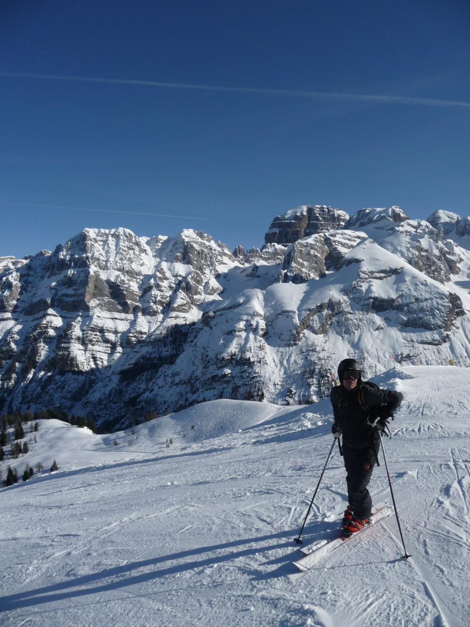 Hotel Lory - Molveno - Dolomiti المظهر الخارجي الصورة